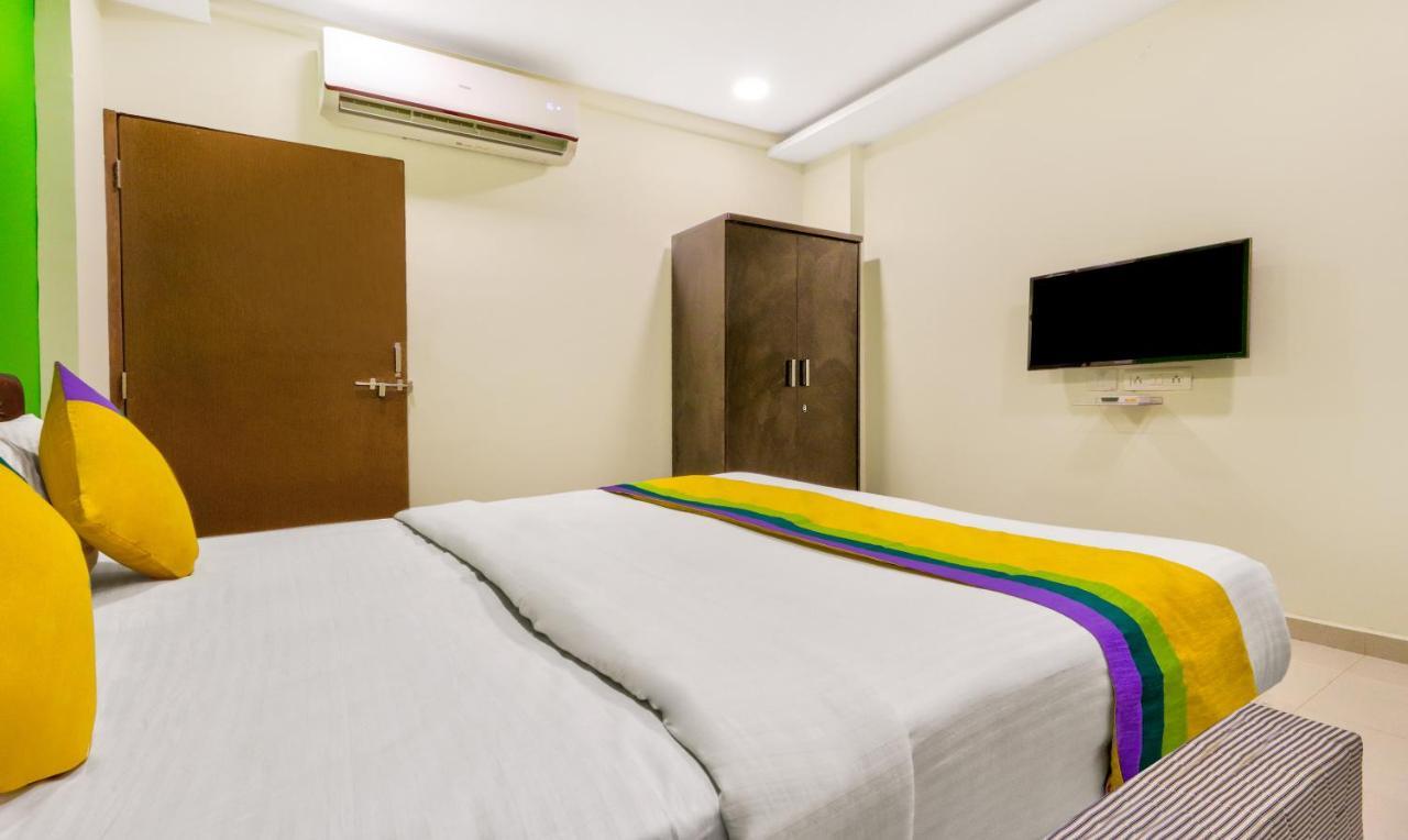נאגפור Itsy Hotels Carnival Inn מראה חיצוני תמונה
